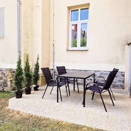 Bytecek Ve Dvore Apartment